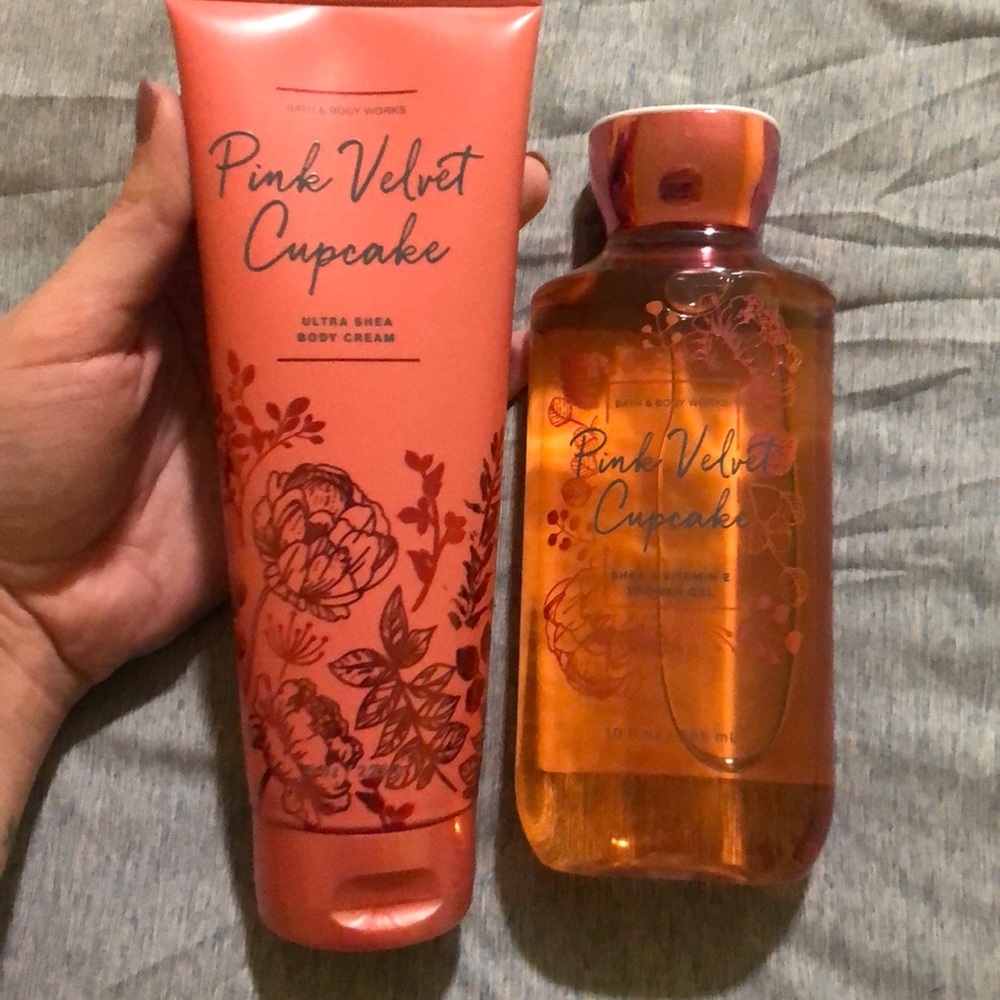 Bath and Body Works Pink Velvet Cupcake lot